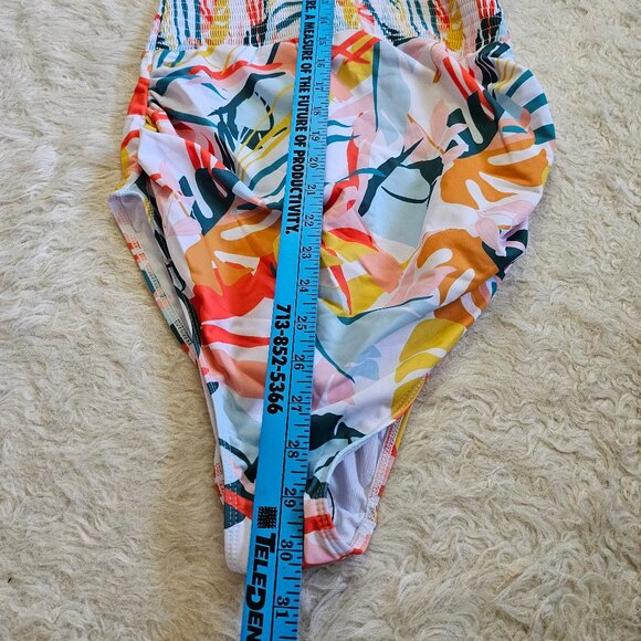 Summer Mae Women's Multicolour Floral Maternity OnePiece Swimsuit Bathing Suit M - Picture 4 of 9